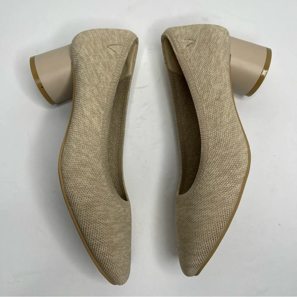 VIVAIA Cream Elvia Round-Toe Chunky Heels Womens Size 37 Comfort Knit